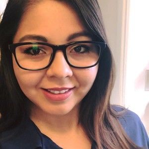 Meet your Posher, Crystal